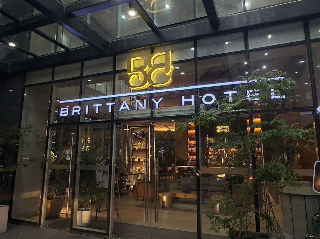 Brittany Hotel主图