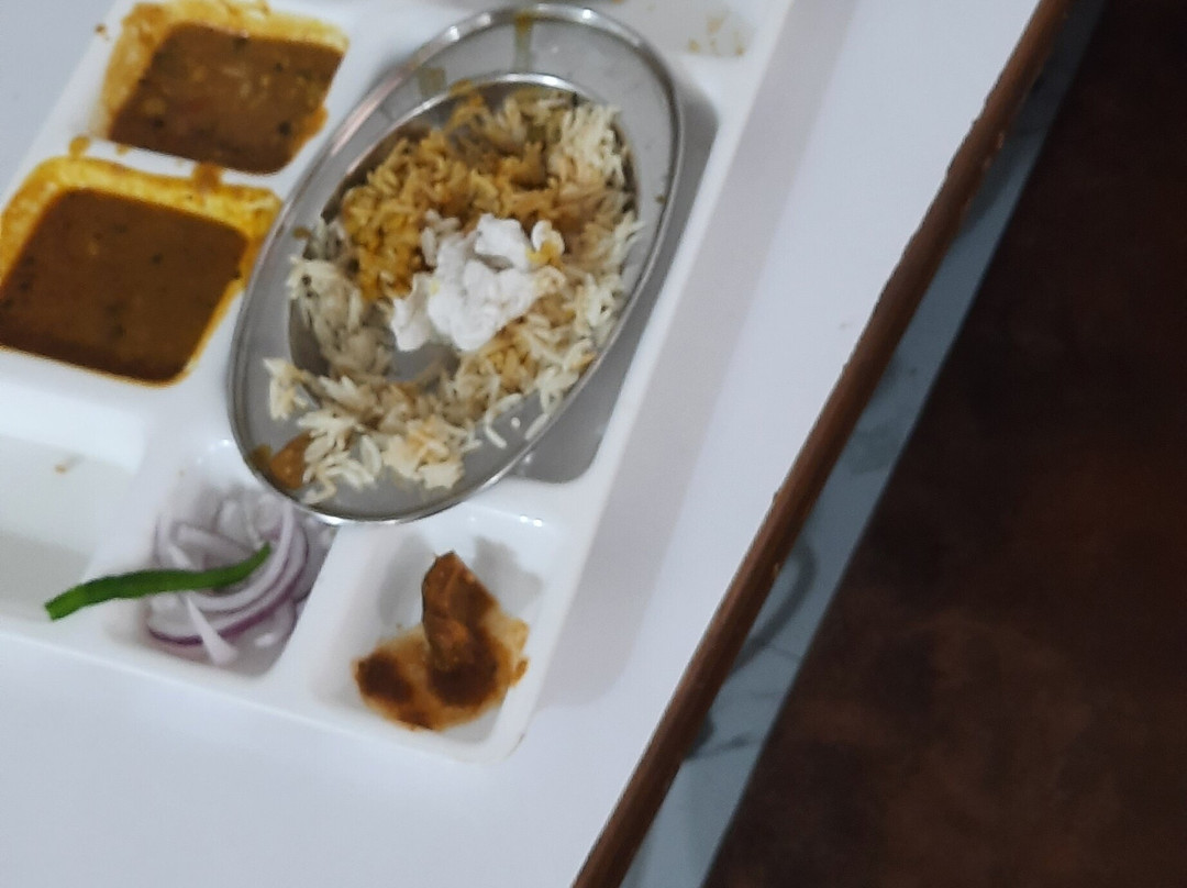 Hotel Vrindavan & Kanha Restaurant主图