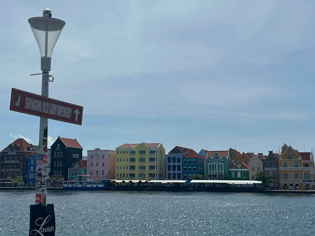 Curaçao Fascinating Tours-威廉斯塔德必去景点