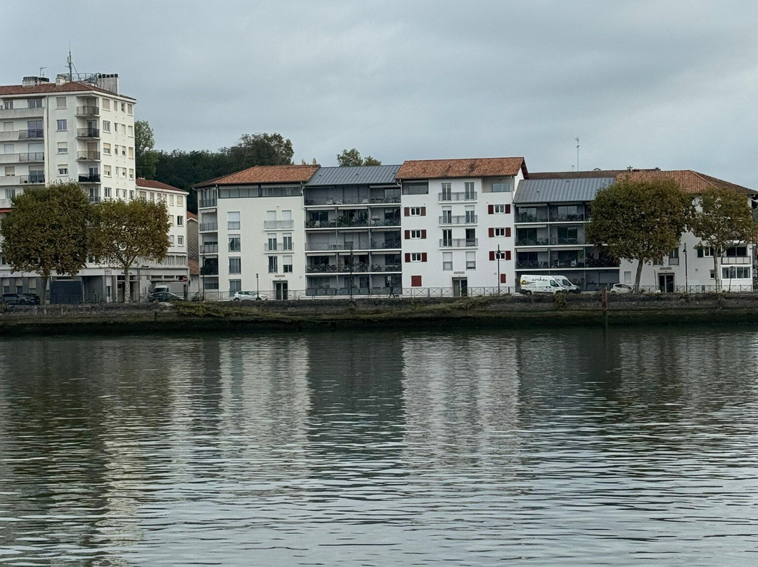 L'Adour-Bayonne必去景点