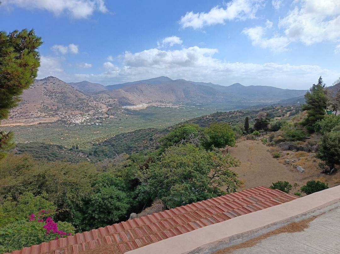 Monastery of Kremasta-Neapoli必去景点