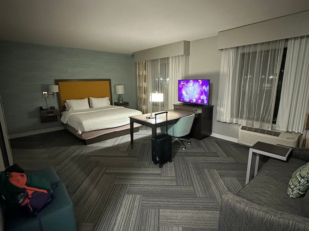 Hampton Inn & Suites Wichita/Airport主图