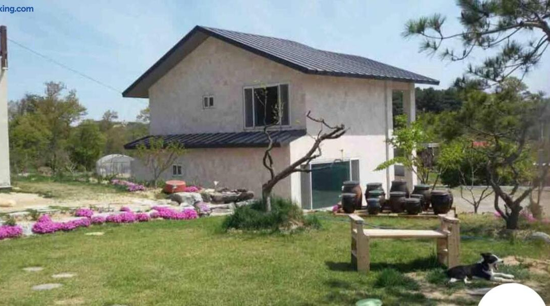 Yesan Sarang Pension