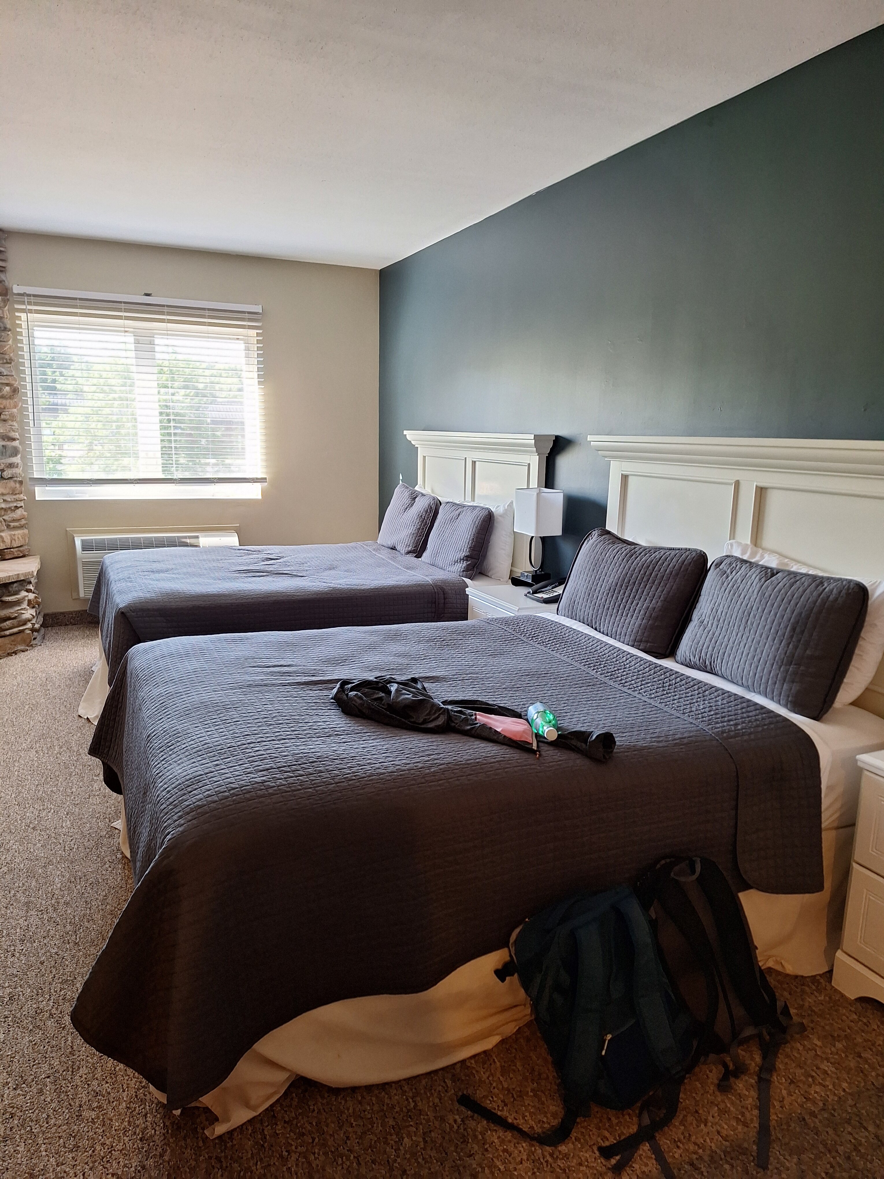 风向标酒店-客卧