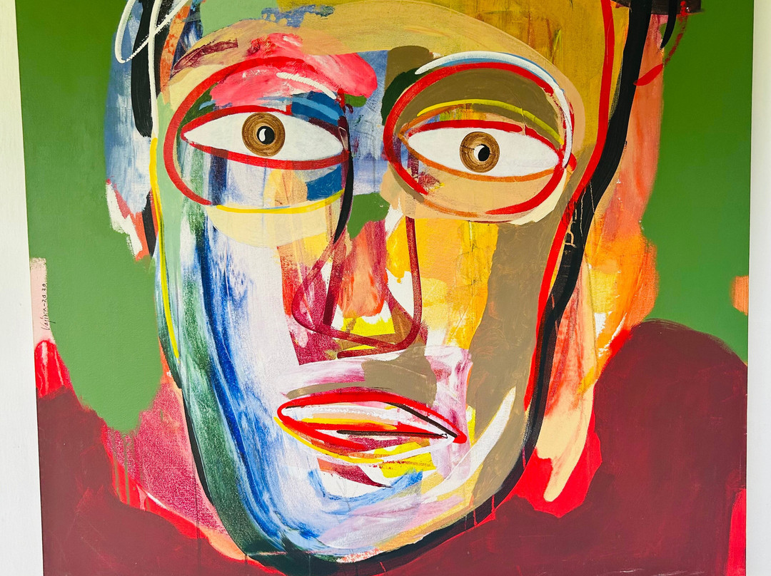 天堂之路酒店主图