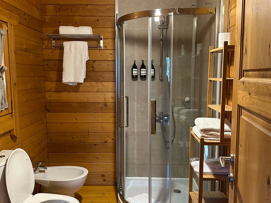 Mountain Breeze Lodge & Resort主图