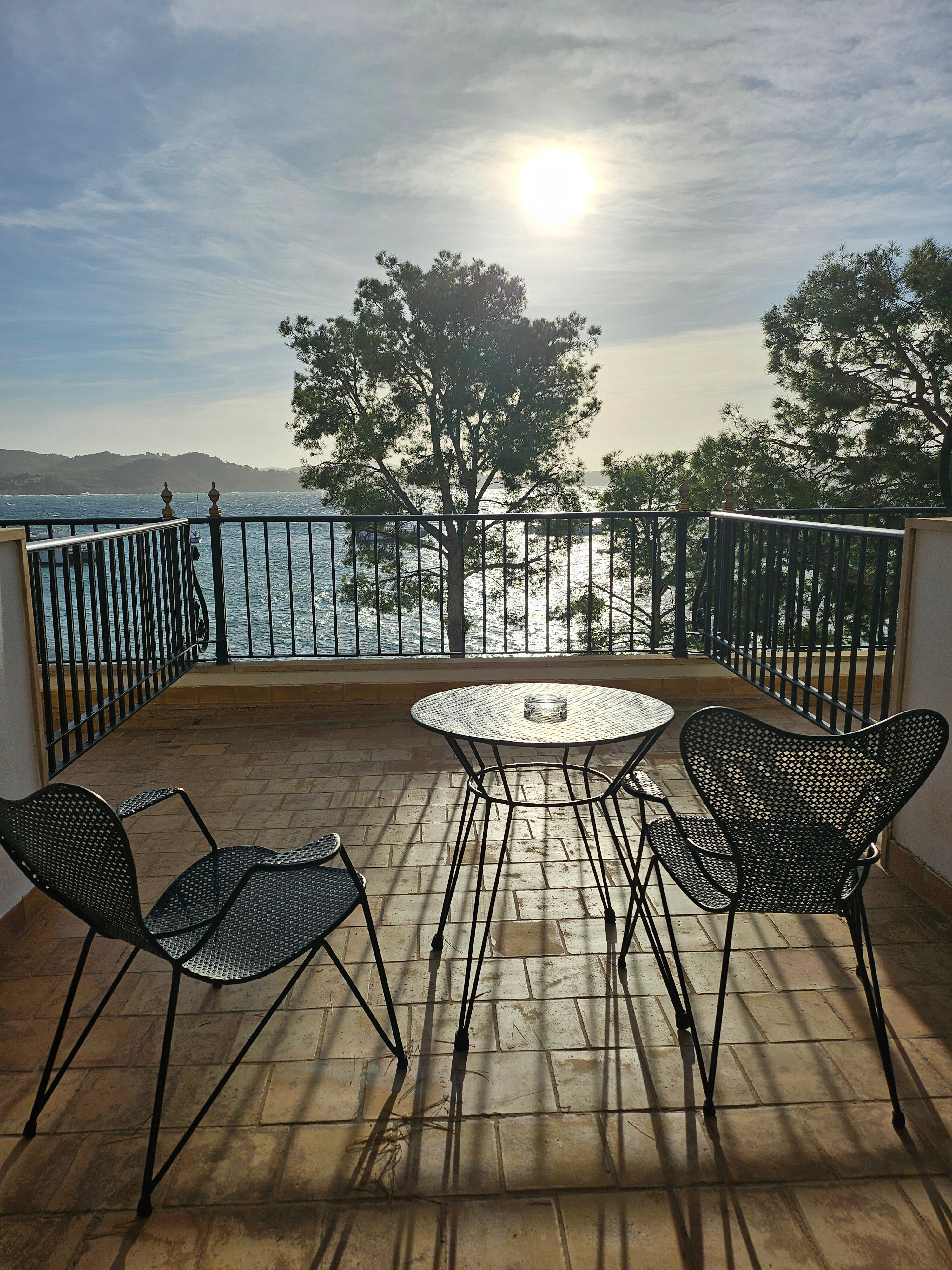 卡拉福内尔斯酒店-客卧