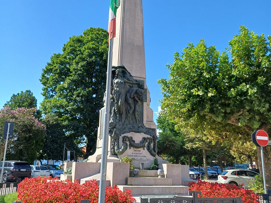 Monumento ai caduti-Omegna必去景点