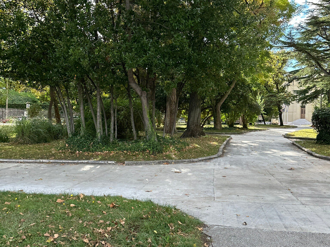 Perivoj kraljice Jelene Madijevke-扎达尔必去景点