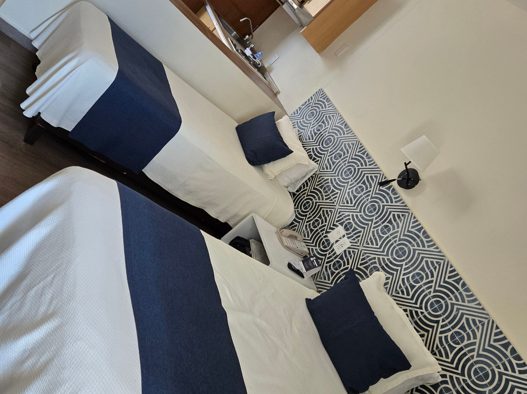 Oceano Palace Beach Hotel主图