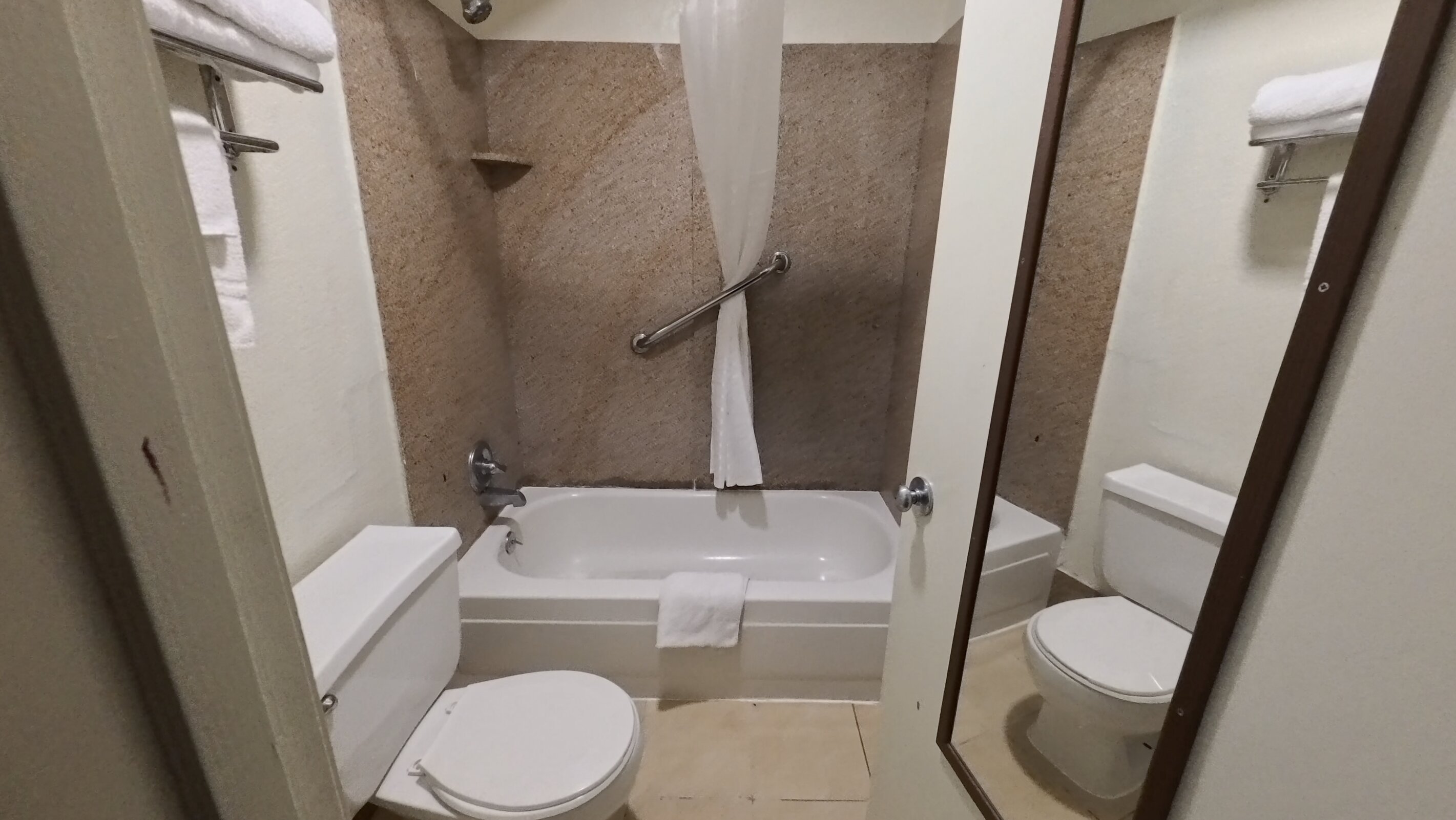 Baymont by Wyndham Helen-浴室