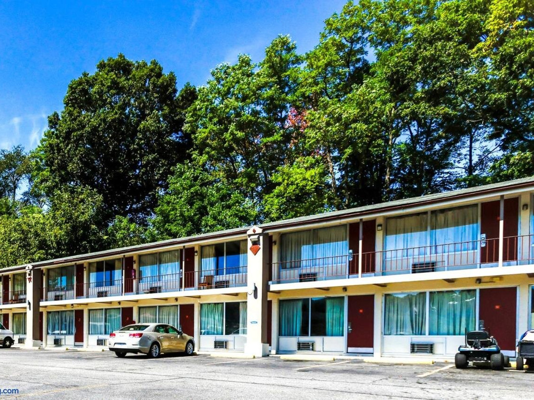 Edyn Hotel By Townhouse Wytheville Us 52