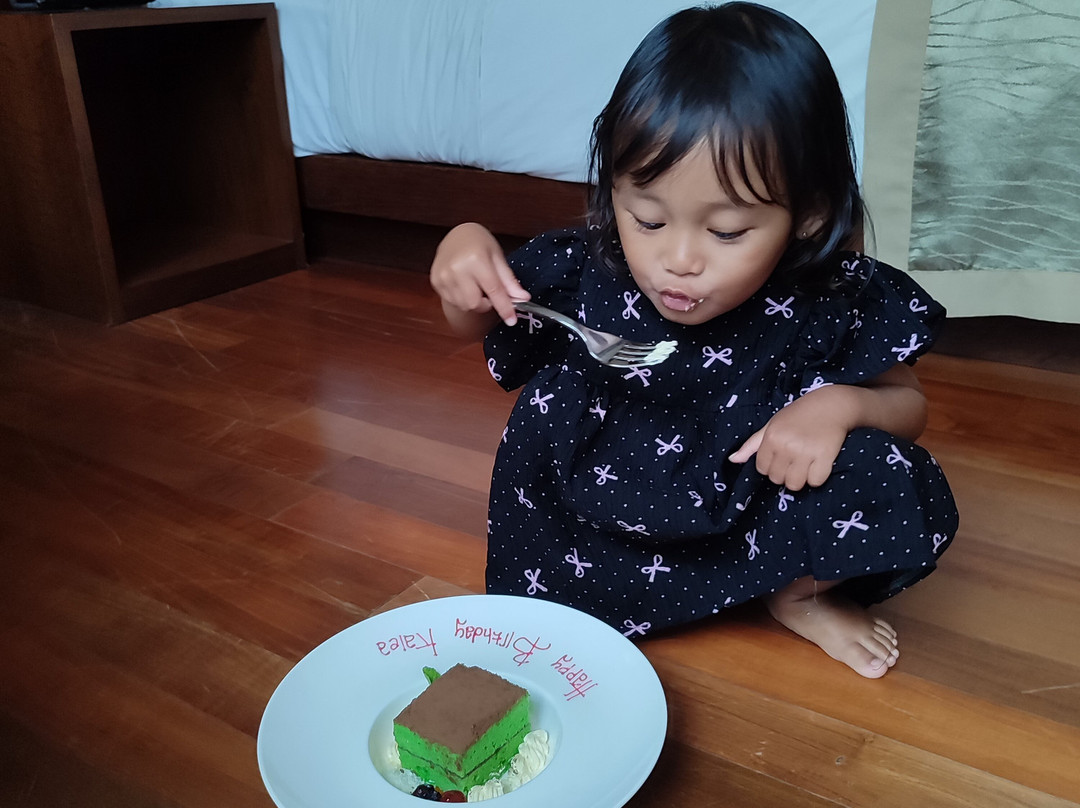 Oak Tree Emerald Hotel & Conventions Semarang主图