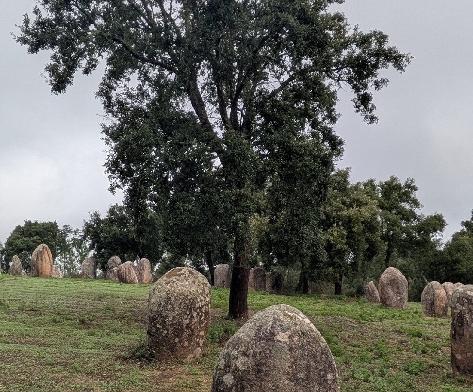 Cromeleque dos Almendres-埃武拉必去景点