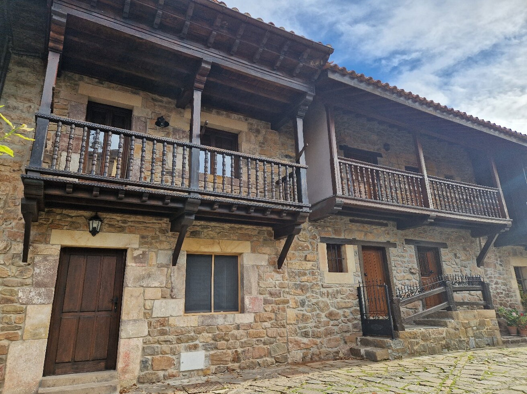 Bárcena Mayor Historic Village-Barcena Mayor必去景点