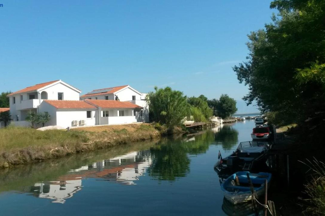 Apartments Noa Nin Ždrijac