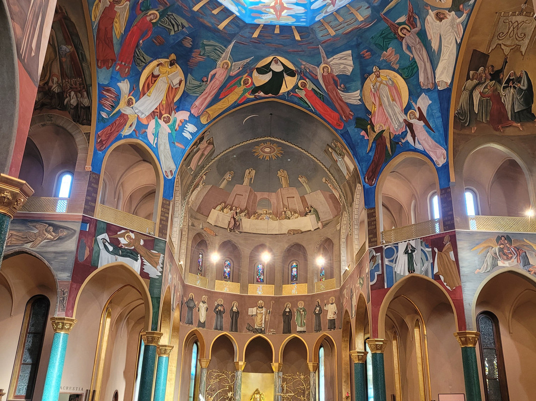 Basilica di Santa Rita-Cascia必去景点