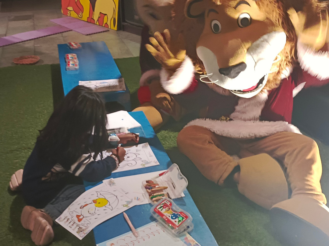 巴图山邢哈萨里度假村主图