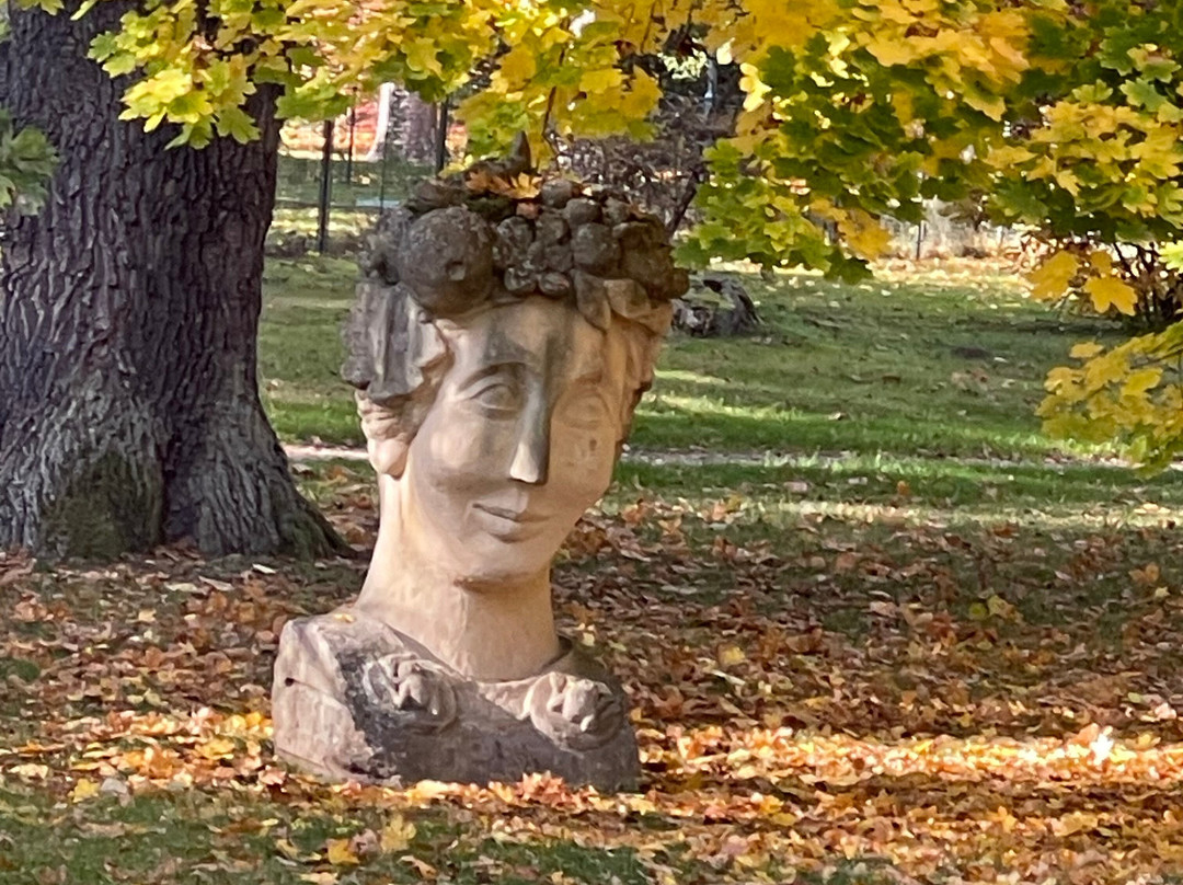 梅特罗普尔酒店主图