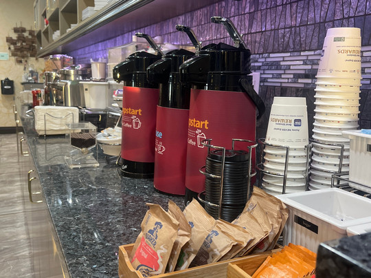 Best Western Plus Emerald Inn & Suites主图