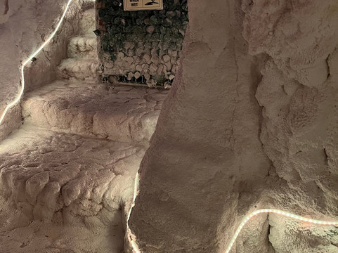 Salt Cave Paradise-Balbriggan必去景点