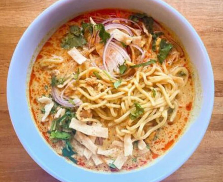 Top Burmese Bistro Royale主图