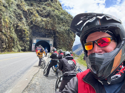 Gravity Bolivia-拉巴斯必去景点