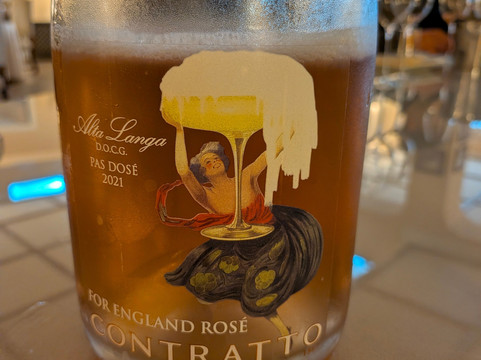 Cantina Contratto-Canelli必去景点