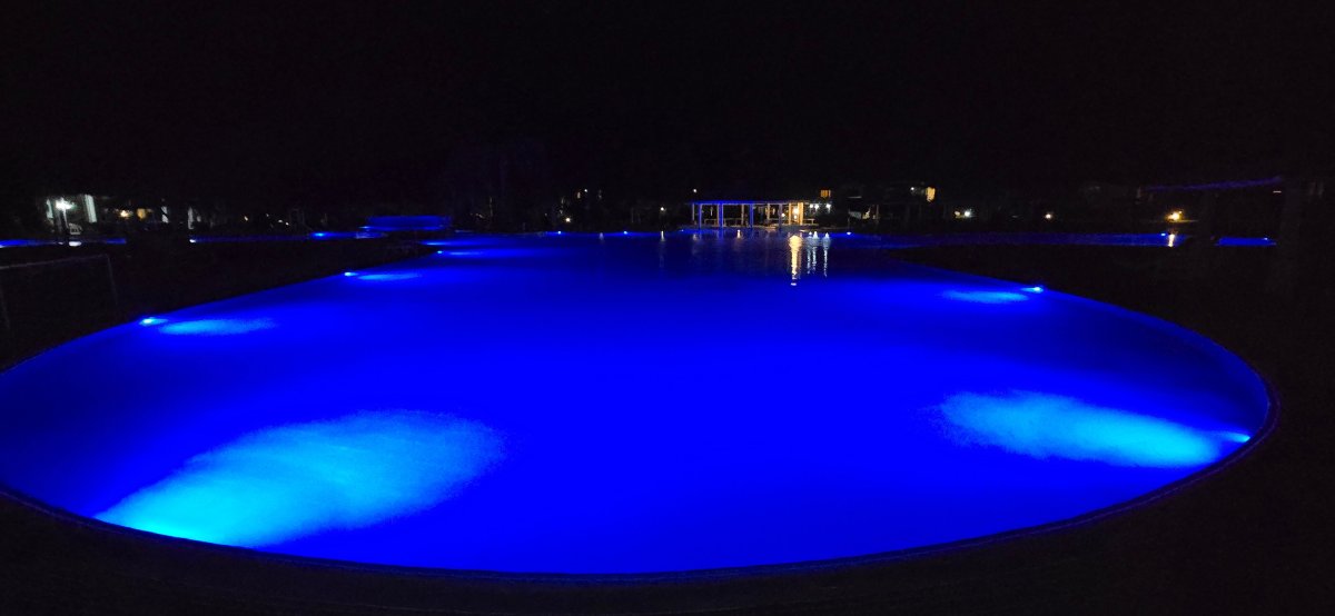 Playa Costa Verde-泳池