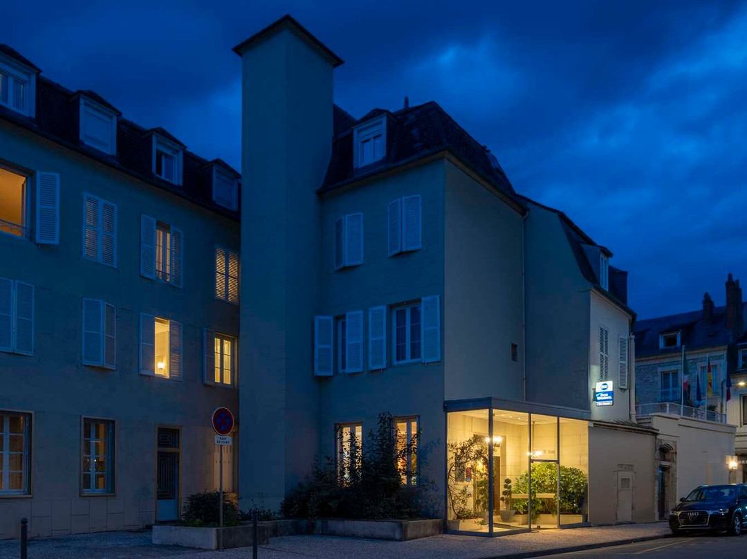 Challuy酒店住宿-黛安贝斯特韦斯特酒店