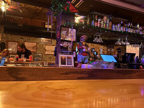 Sourdough Saloon-比蒂必去景点