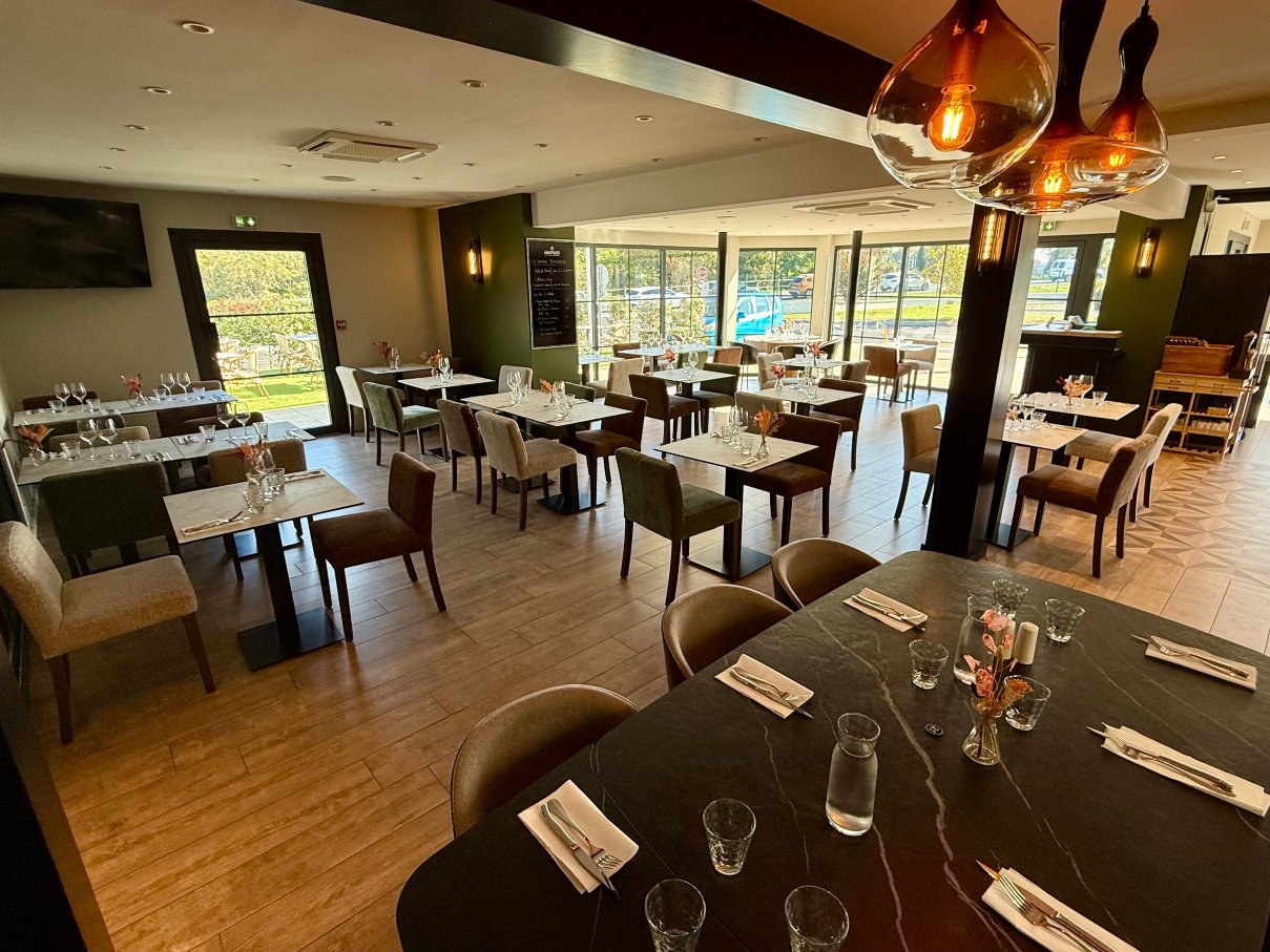 勒布雷努斯餐厅酒店（Logis 酒店）-官方