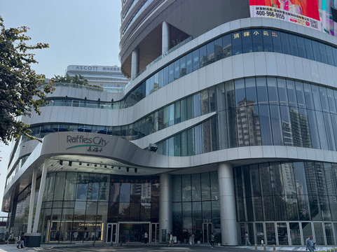 来福士广场-深圳市必去景点