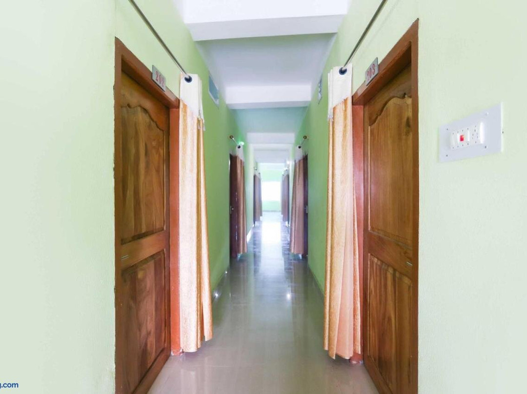 Hotel Patra Palace