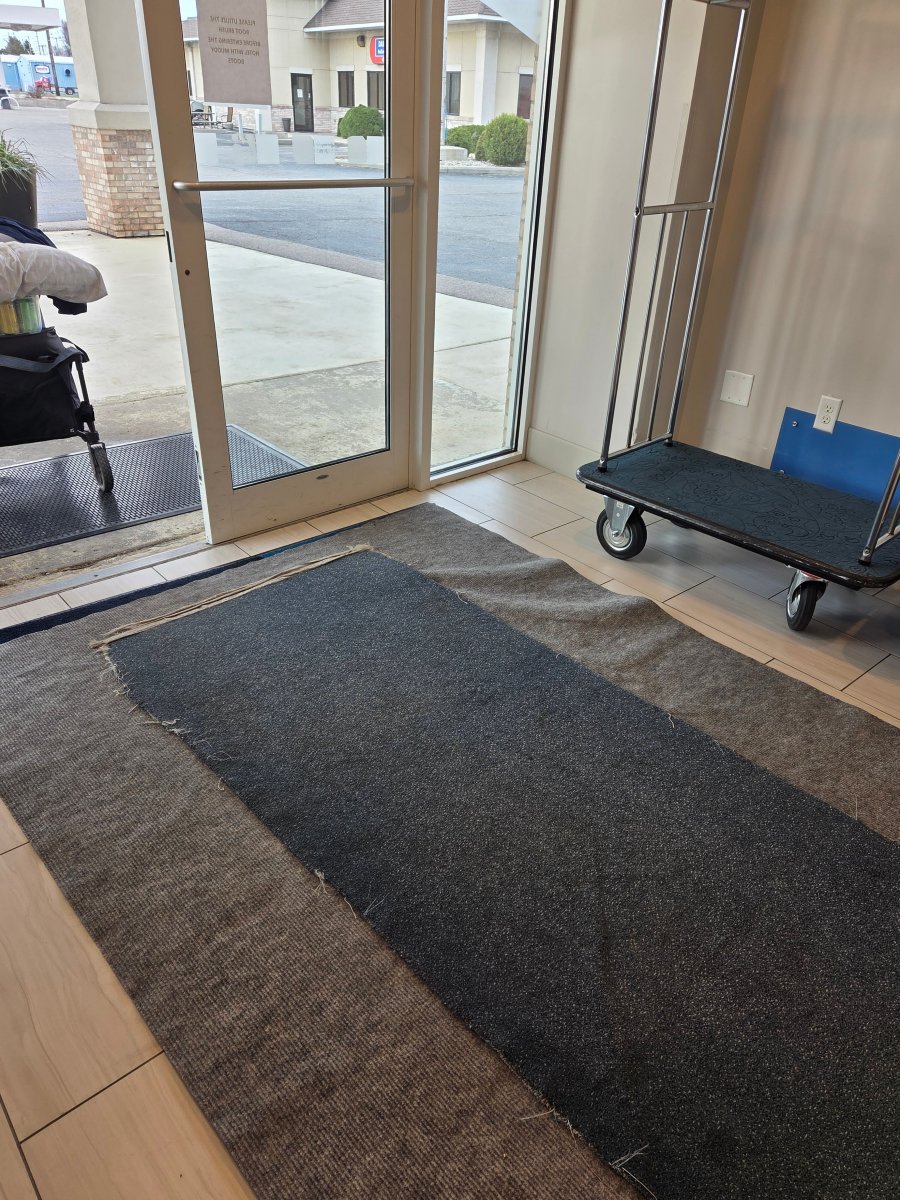 洲际酒店集团托莱多西拿破仑智选假日酒店-度假村/酒店