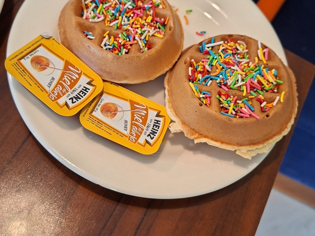 帕拉伊索希尔顿欢朋套房酒店主图