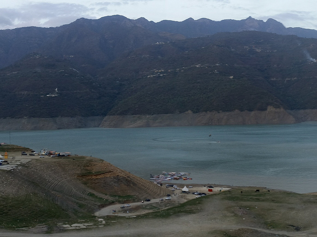 Hotel le Roi Lake View Koti主图
