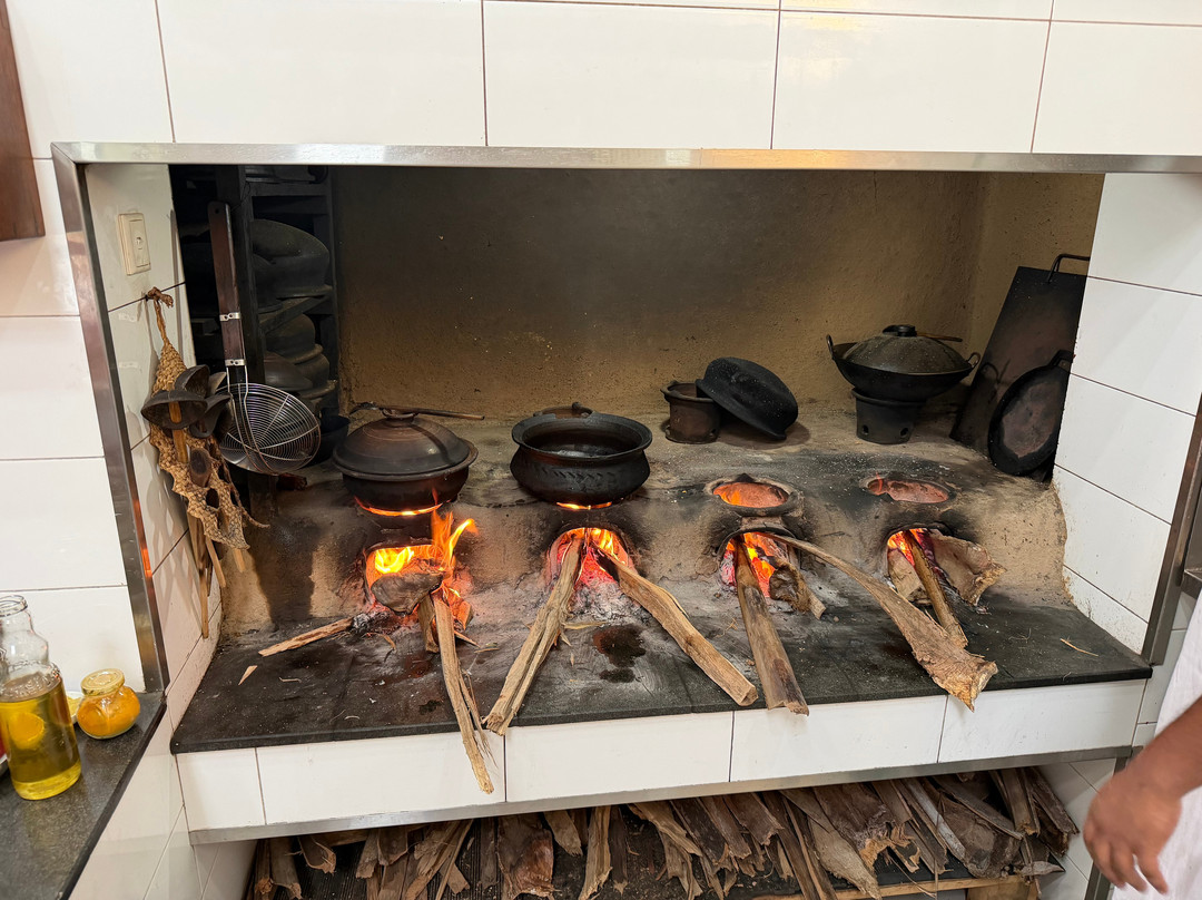 霍拉萨泊拉酒店主图