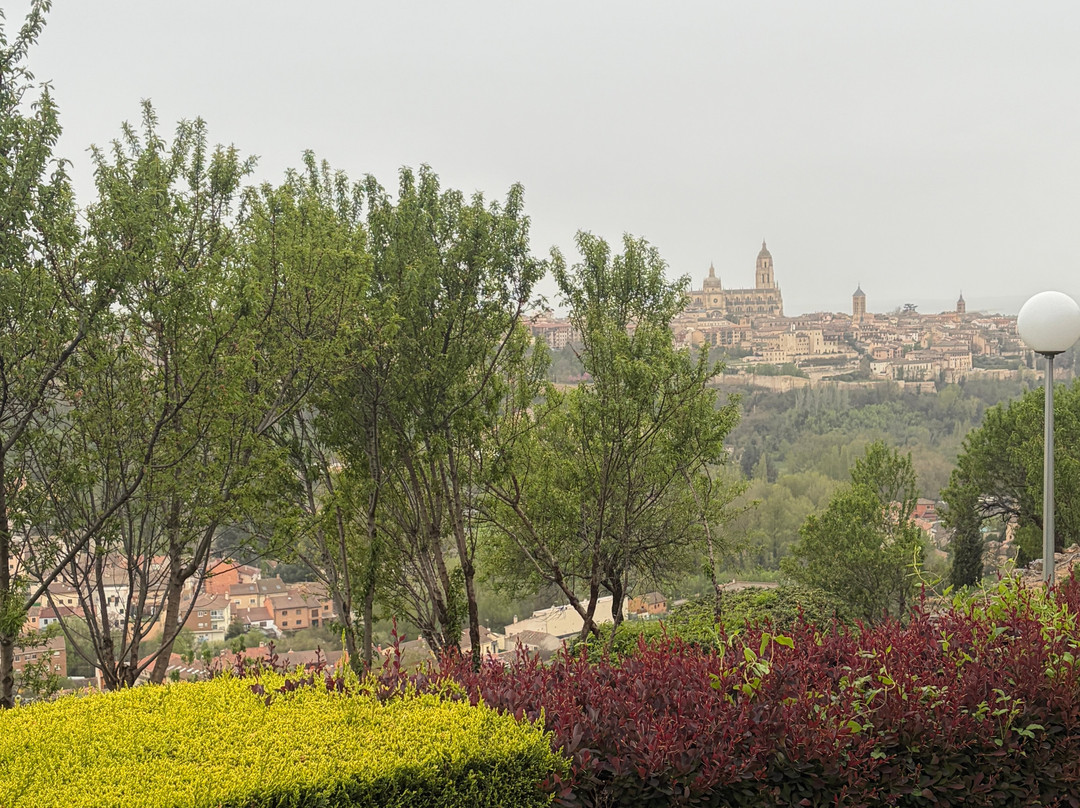 塞哥维亚旅馆主图
