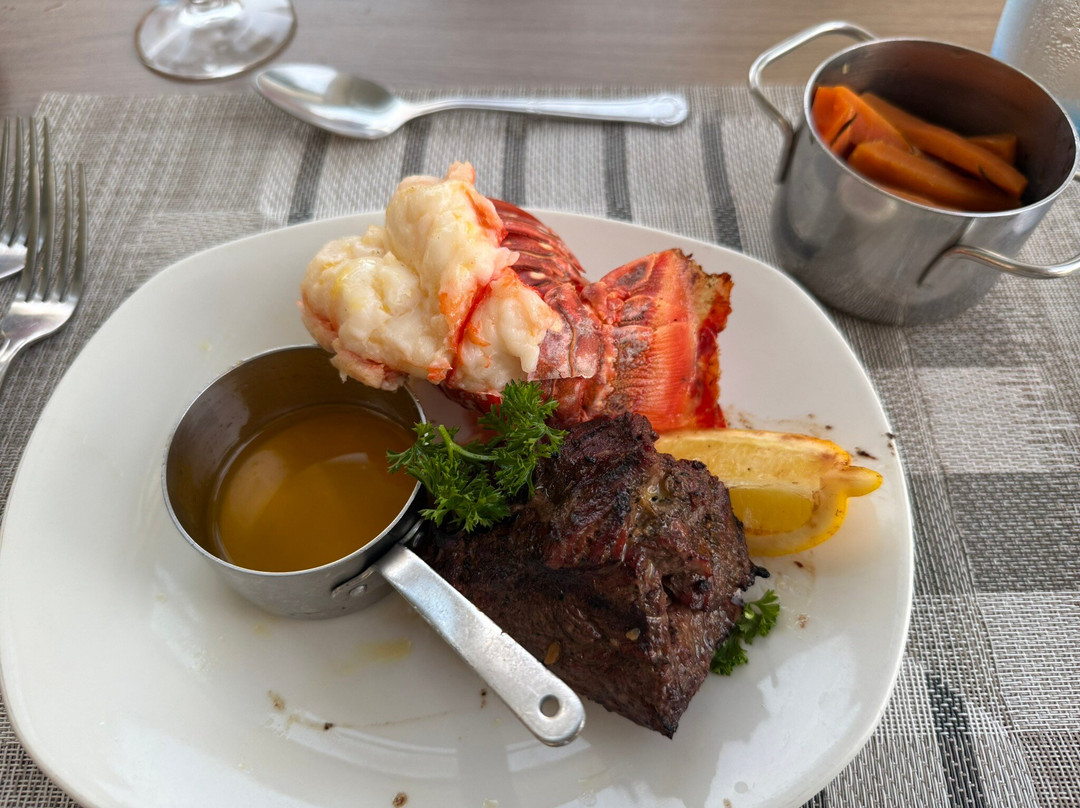 里乌太平洋宫殿酒店 - 限成人- 全包主图