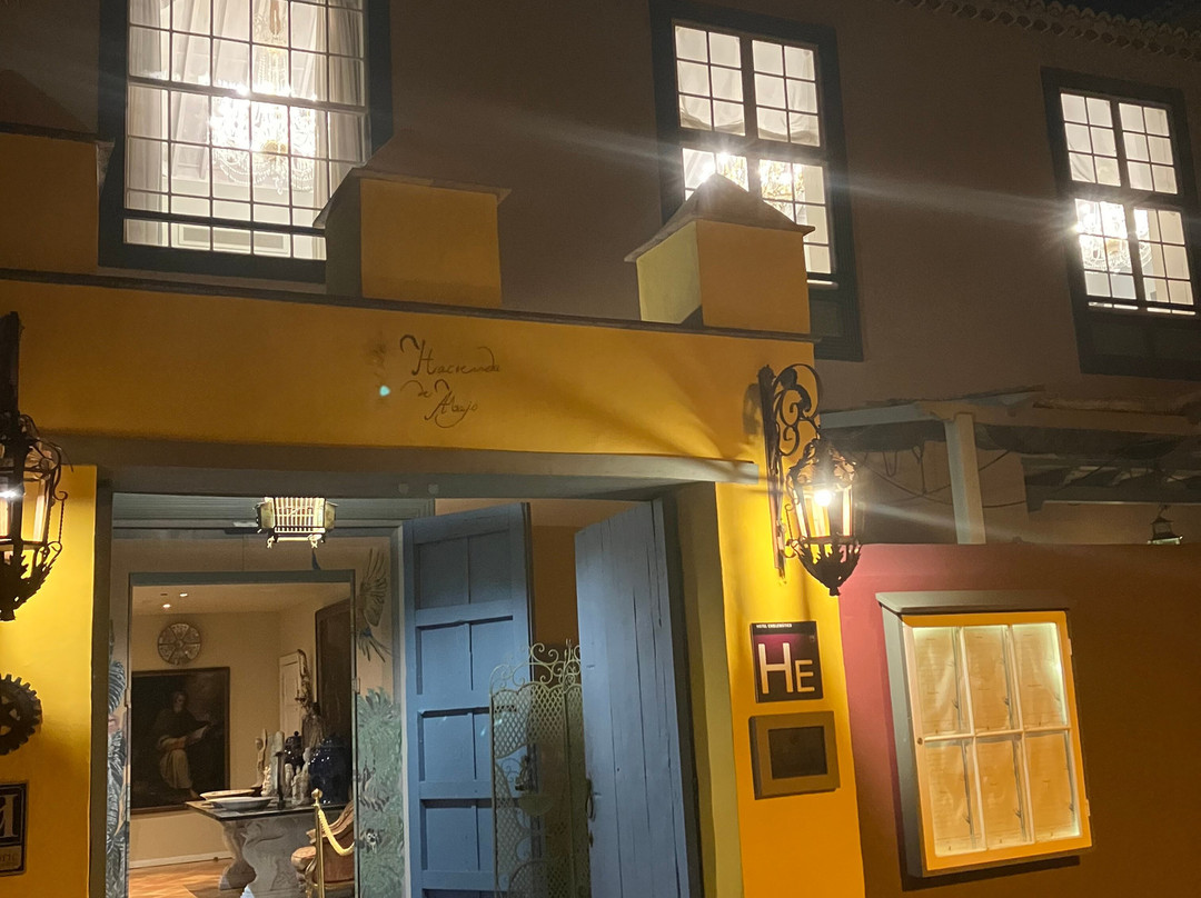 阿巴霍牧场酒店 - 限成人主图