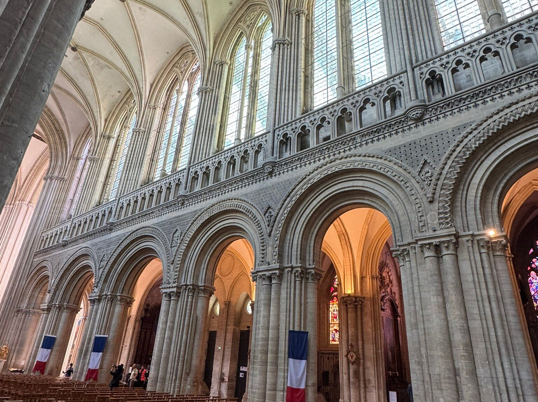 Cathedrale Notre-Dame-巴约必去景点