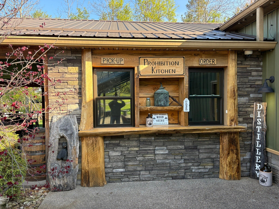 Tall Pines Distillery-Salisbury必去景点
