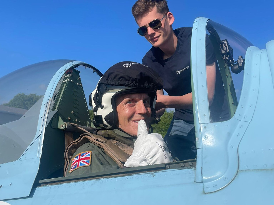 Spitfires.com "The Spitfire Academy"-奇切斯特必去景点