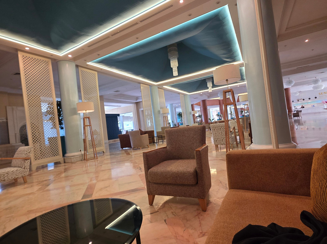 森蒂多大道公园酒店主图