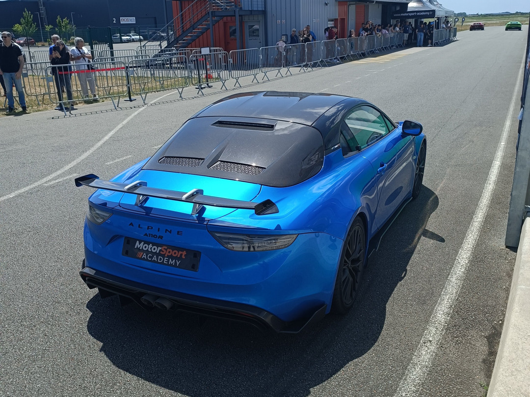 Motorsport Academy-Fontenay-le-Comte必去景点