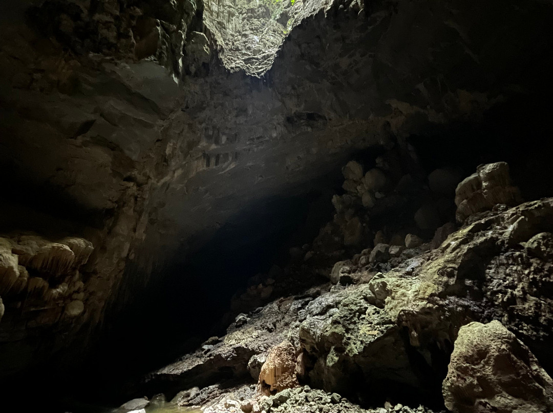 Paradise Cave-峰牙－己榜国家公园必去景点