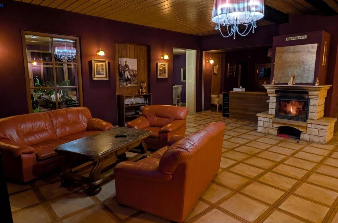 7 Rooms