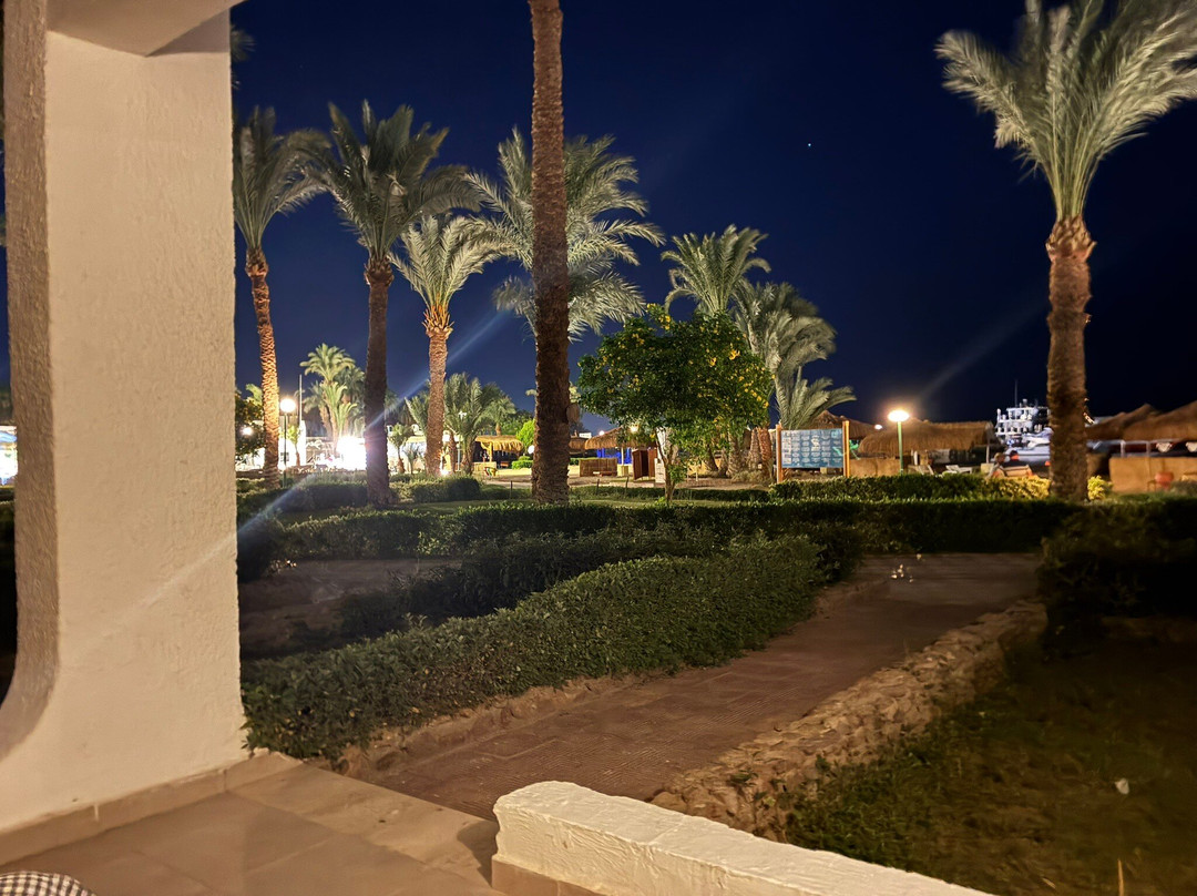 Menaville Resort主图