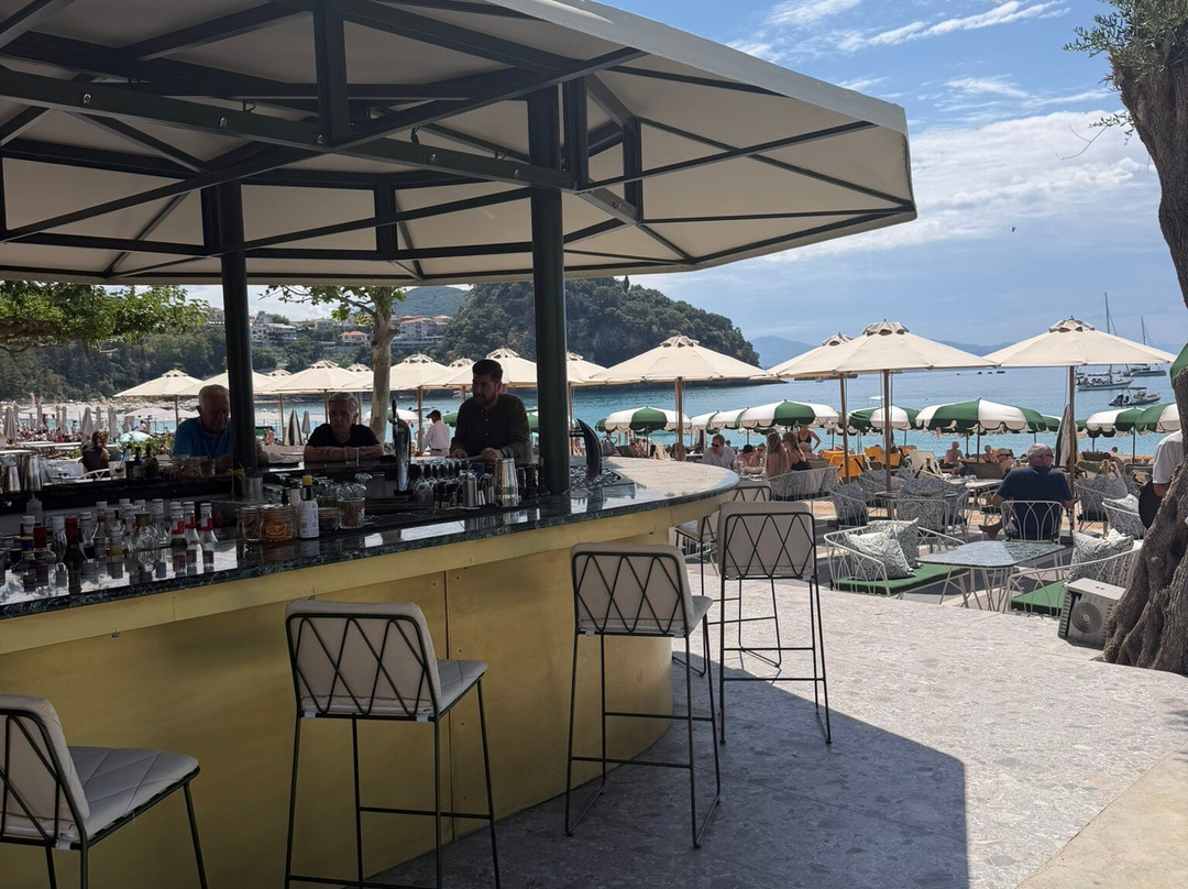Valtos Beach-Chrisogiali必去景点